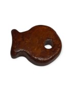 Pampille poisson de 15 mm en céramique brute marron