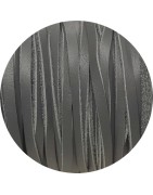 Cuir plat de 3mm soft gris foncé bords droits en vente au cm