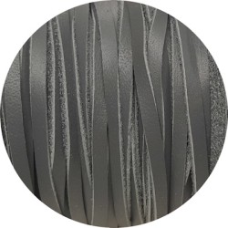 Cuir plat de 3mm soft gris foncé bords droits en vente au cm Cuir plat de 3mm soft gris foncé bords droits en vente au cm