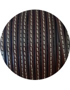 Cuir plat de 5mm marron foncé couture blanche en vente au cm