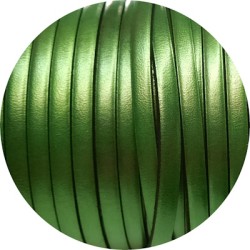Cuir plat de 5mm vert métal vendu à la coupe au cm