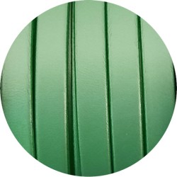 Cordon de cuir plat 10mm x 2mm vert olive nacré en vente au cm
