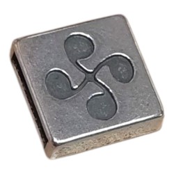 Passant carré croix basque lauburu pour cuir plat de 10mm