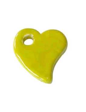 Pampille coeur emaillee de couleur verte-22mm