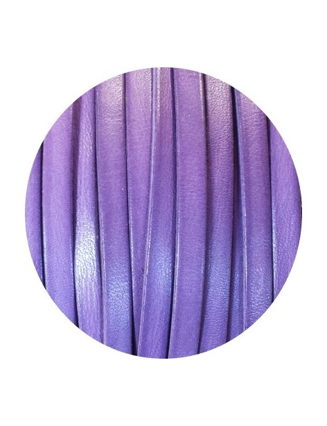 Cuir plat de 6mm de couleur violet vendu au metre
