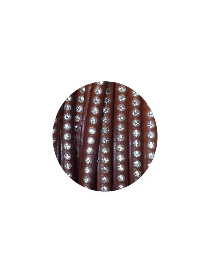 Cordon de cuir plat 6mm marron brun avec strass-vente au cm