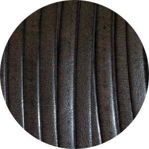Cordon de cuir plat couleur cappucino-vente au cm