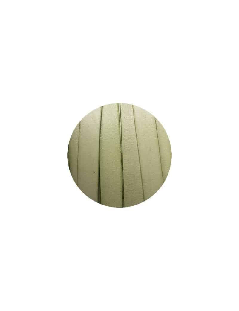 Cordon de cuir plat de 10mm vert amande clair-vente au cm