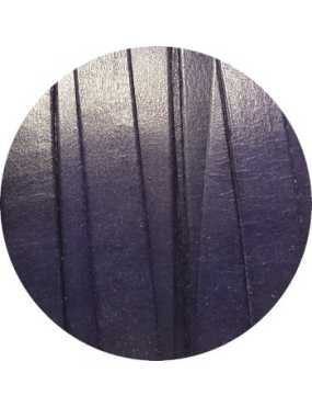 Cordon de cuir plat 10mm bleu foncé vendu au mètre