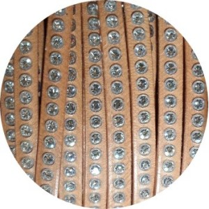 Cordon de cuir plat 6mm naturel avec strass-vente au cm