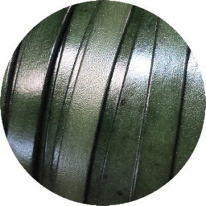 Cuir plat de 10mm couleur vert militaire-vente au cm
