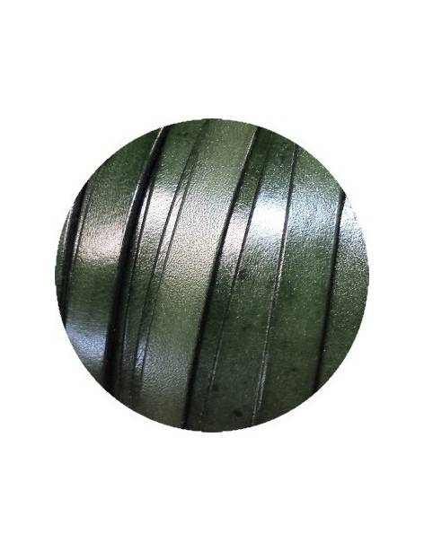 Cuir plat de 10mm vert militaire vendu au metre