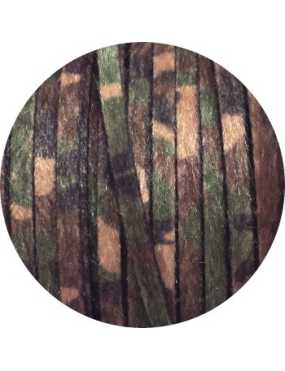 Laniere de cuir plat 5mm camouflage vert poils synthétiques vendu au metre