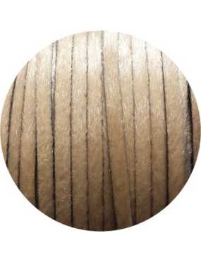 Laniere de cuir plat beige poils synthétiques 5mm-vente au cm