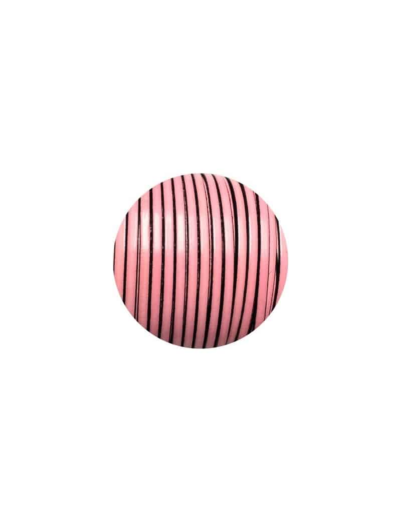 Cordon de cuir plat 5mm x 2mm de couleur rose clair vendu au mètre