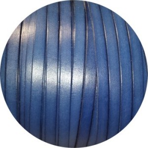 Cordon de cuir plat de 10mm bleu nuit vendu au metre