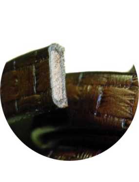 Cuir plat marron en relief de 15mm par 4mm-vente au cm