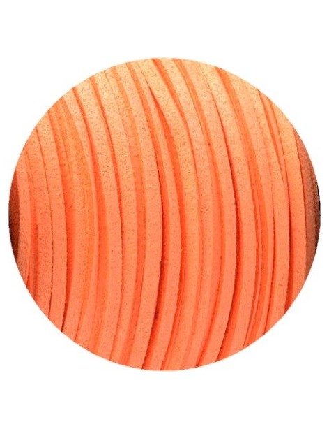 Lacet de suedine de 3mm orange clair vendu par 3 mètres