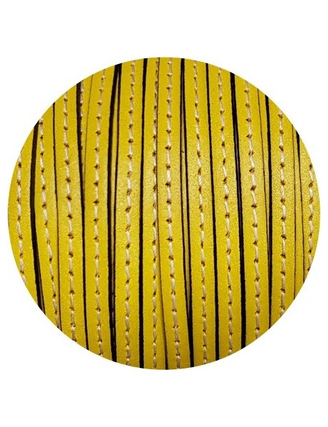 Cordon de cuir plat 5mm jaune couture blanche vendu au metre
