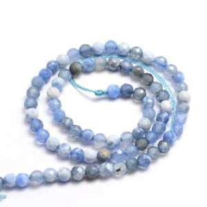 Fil de 90 perles rondes agate de 4mm bleues et blanches