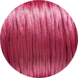 Queue de rat de 2mm en nylon rose