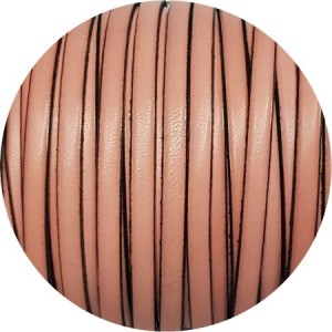 Cuir plat lisse de 5mm rose tarama satiné brillant vendu au mètre-Premium
