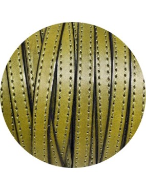 Cuir plat de 10mm vert pistache coutures au ton vendu au mètre-Premium