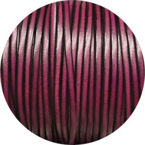 Cuir plat lisse de 3mm magenta en vente au cm