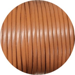 Cuir plat de 5mm de couleur marron camel version 2 en vente au cm-Premium