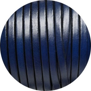Cuir plat de 5mm de couleur bleu marine soutenu vendu au cm