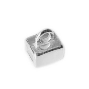 Passant carré avec anneau pour cuir plat de 6mm en métal plaqué argent 10 microns